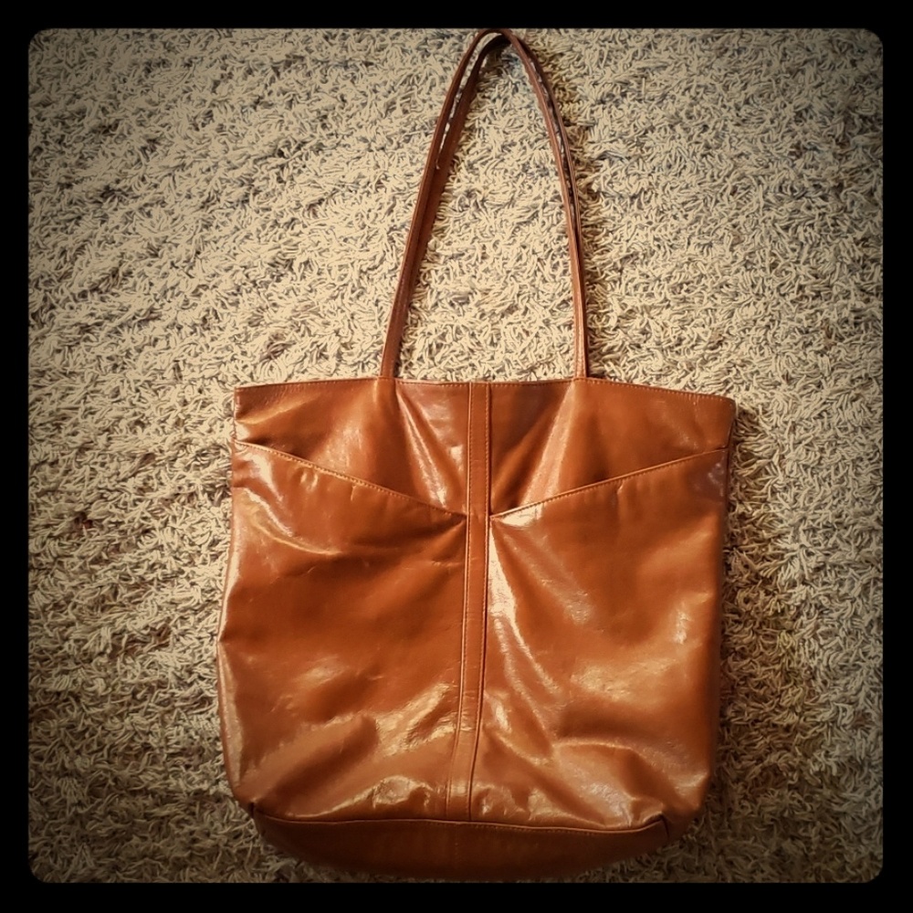 Latico brown leather purse w/ pretty inner fabric